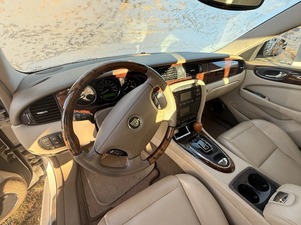 2004 Jaguar S-Type 2nd Gen - Image 6 of 8