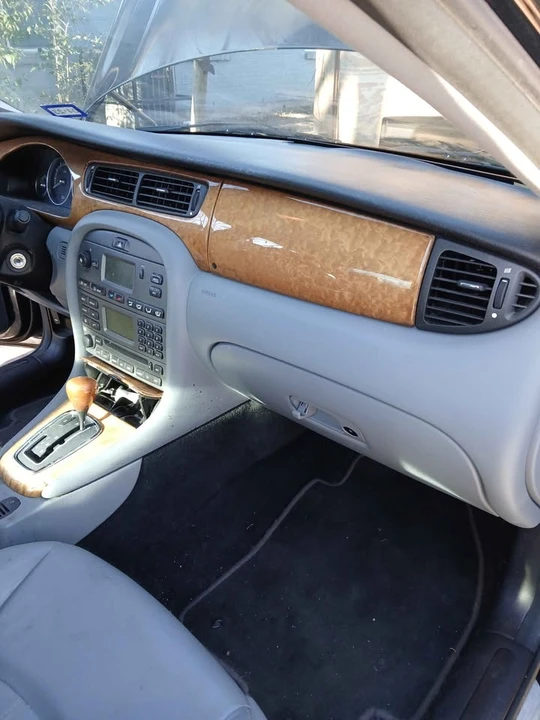 2004 Jaguar X-Type - Image 6 of 9