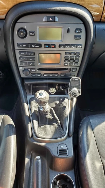 2004 Jaguar X-Type - Image 7 of 20
