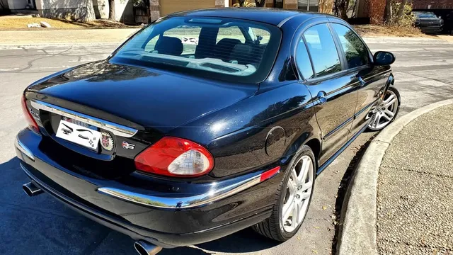 2004 Jaguar X-Type - Image 2 of 20