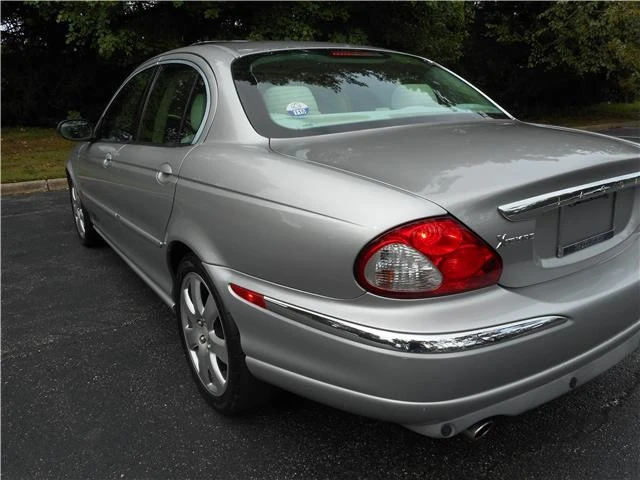 2004 Jaguar X-Type - Image 6 of 12