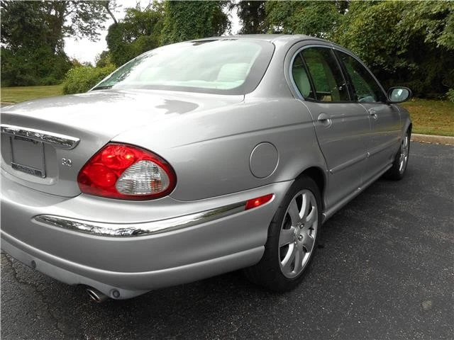 2004 Jaguar X-Type - Image 4 of 12