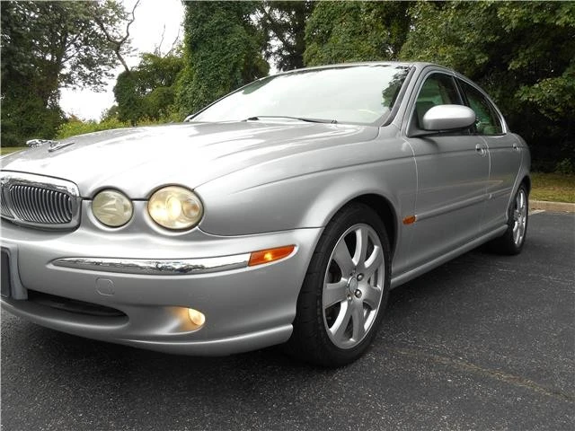 2004 Jaguar X-Type - Image 10 of 12