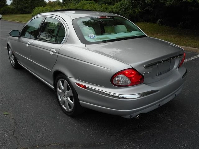 2004 Jaguar X-Type - Image 7 of 12