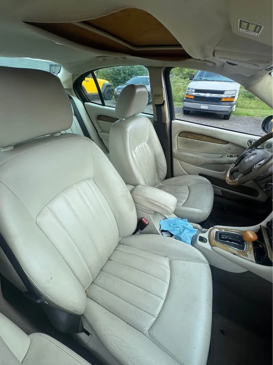 2004 Jaguar X-Type - Image 5 of 6