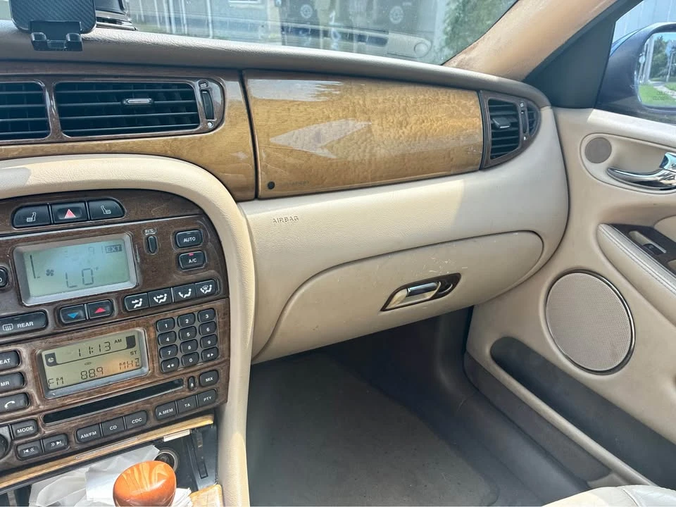 2004 Jaguar X-Type - Image 3 of 10