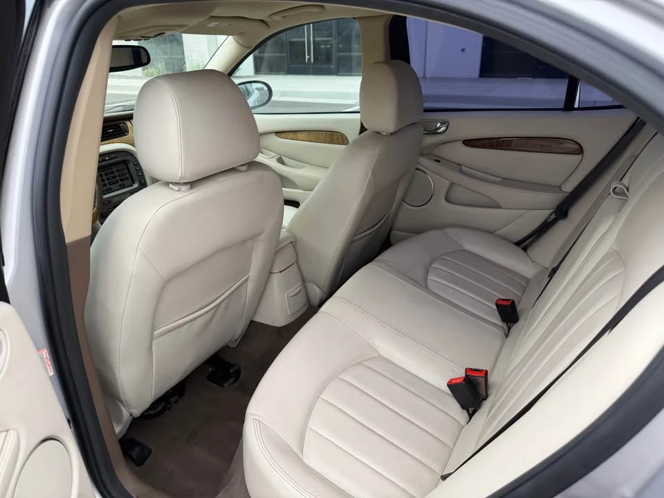 2004 Jaguar X-Type - Image 11 of 15