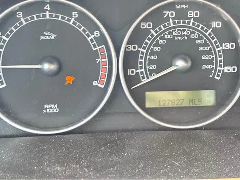 2004 Jaguar X-Type - Image 2 of 10