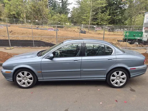 2004 Jaguar X-Type - Image 2 of 9