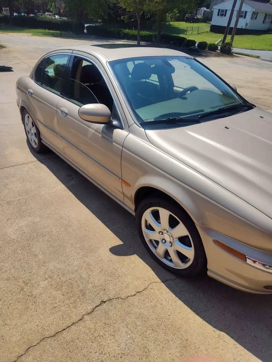 2004 Jaguar X-Type - Image 3 of 8