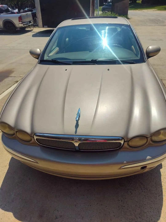 2004 Jaguar X-Type - Image 2 of 8