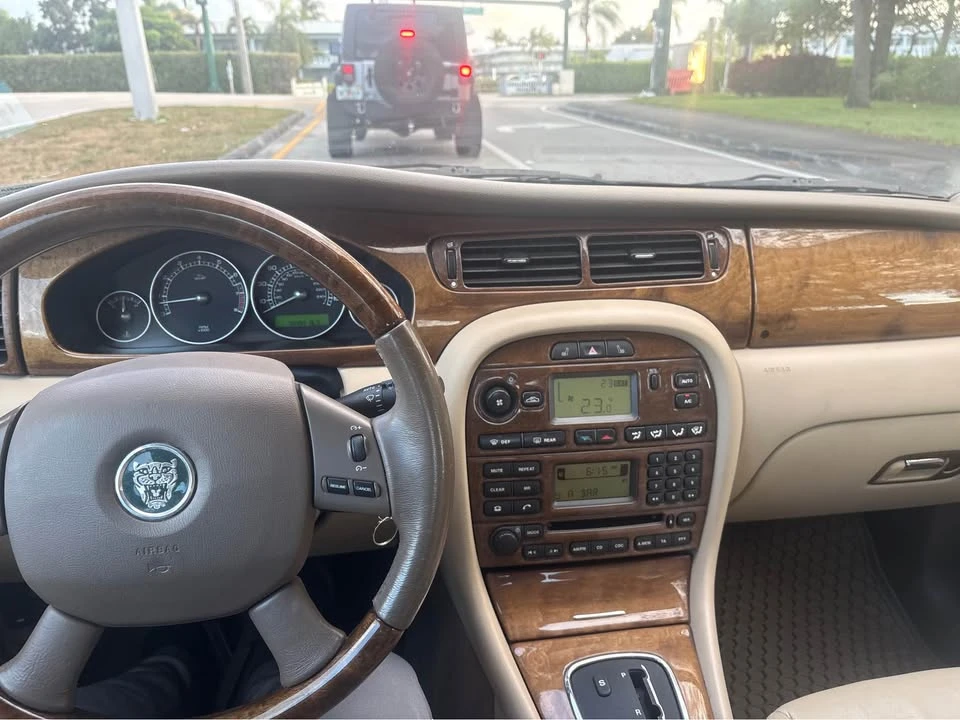 2004 Jaguar X-Type - Image 4 of 7