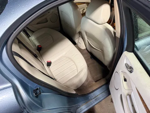 2004 Jaguar X-Type - Image 3 of 9