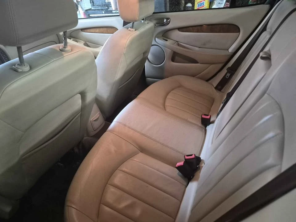 2004 Jaguar X-Type - Image 6 of 6
