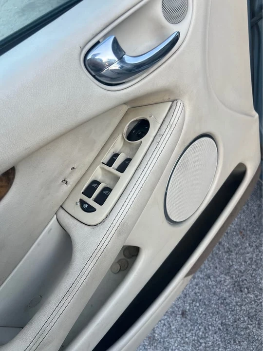 2004 Jaguar X-Type - Image 9 of 11