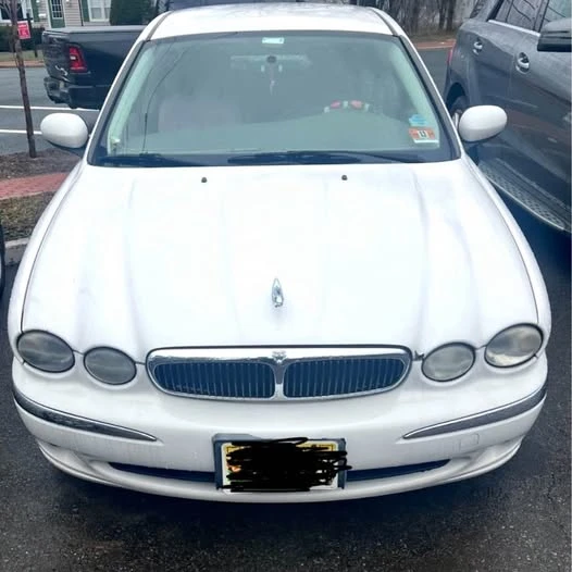 2004 Jaguar X-Type - Image 1 of 2