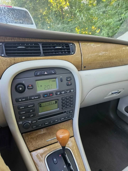 2004 Jaguar X-Type - Image 5 of 7