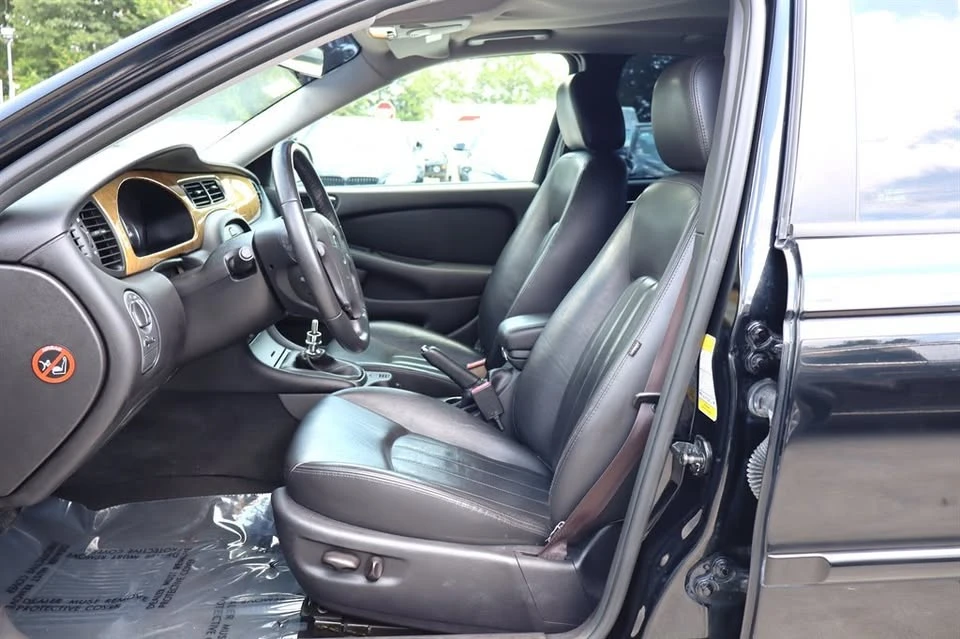 2004 Jaguar X-Type - Image 14 of 18