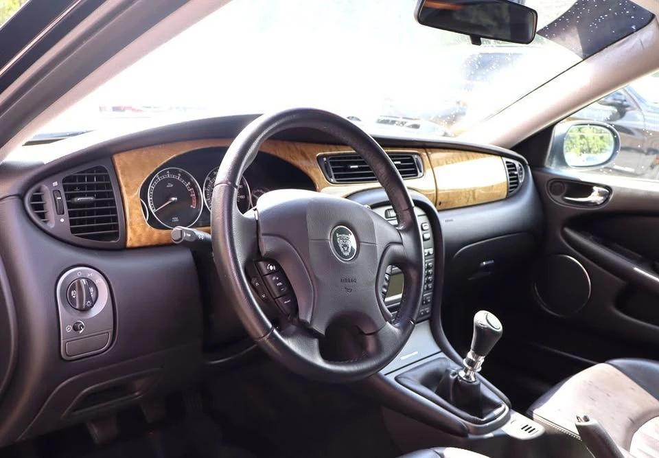 2004 Jaguar X-Type - Image 15 of 18