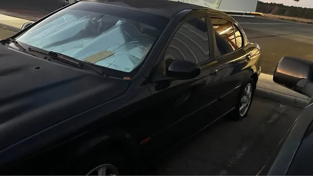 2004 Jaguar X-Type - Image 4 of 4