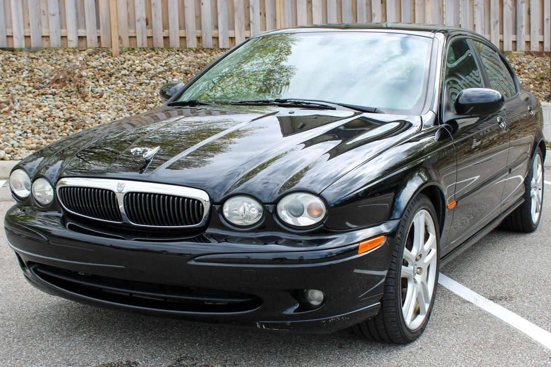 2004 Jaguar X-Type - Image 2 of 5