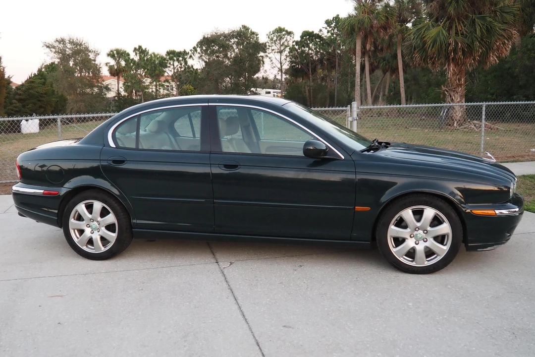 2004 Jaguar X-Type - Image 3 of 8