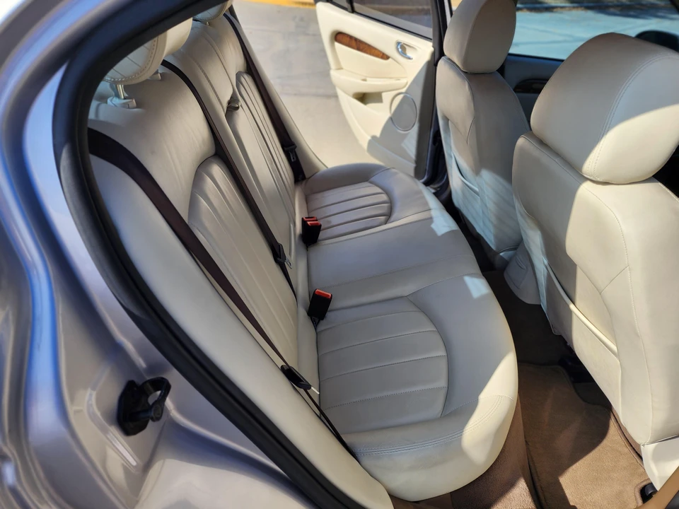 2004 Jaguar X-Type - Image 23 of 31