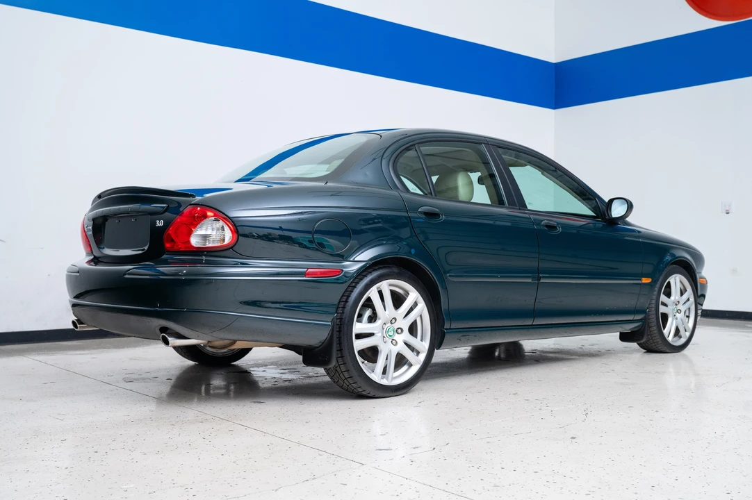 2004 Jaguar X-Type - Image 9 of 31