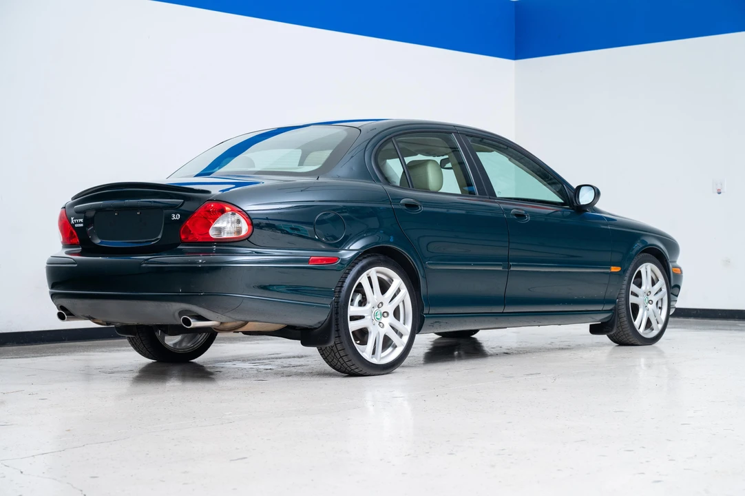 2004 Jaguar X-Type - Image 8 of 31