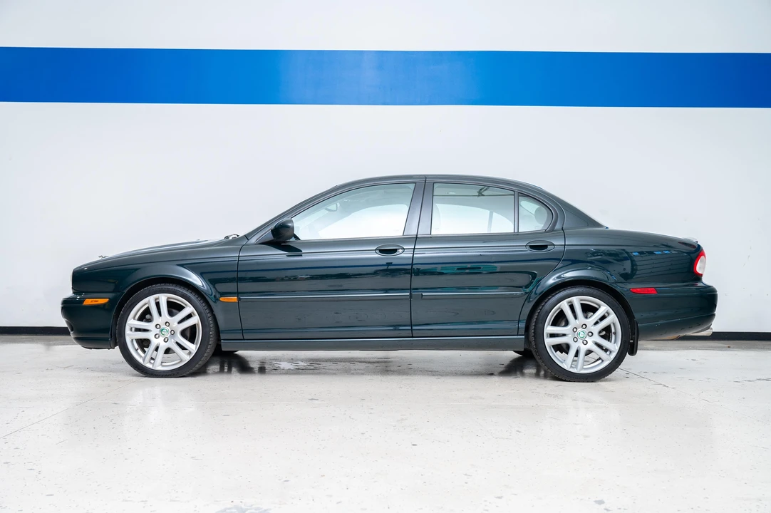 2004 Jaguar X-Type - Image 7 of 31