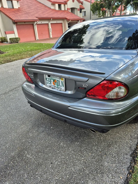 2004 Jaguar X-Type - Image 2 of 8