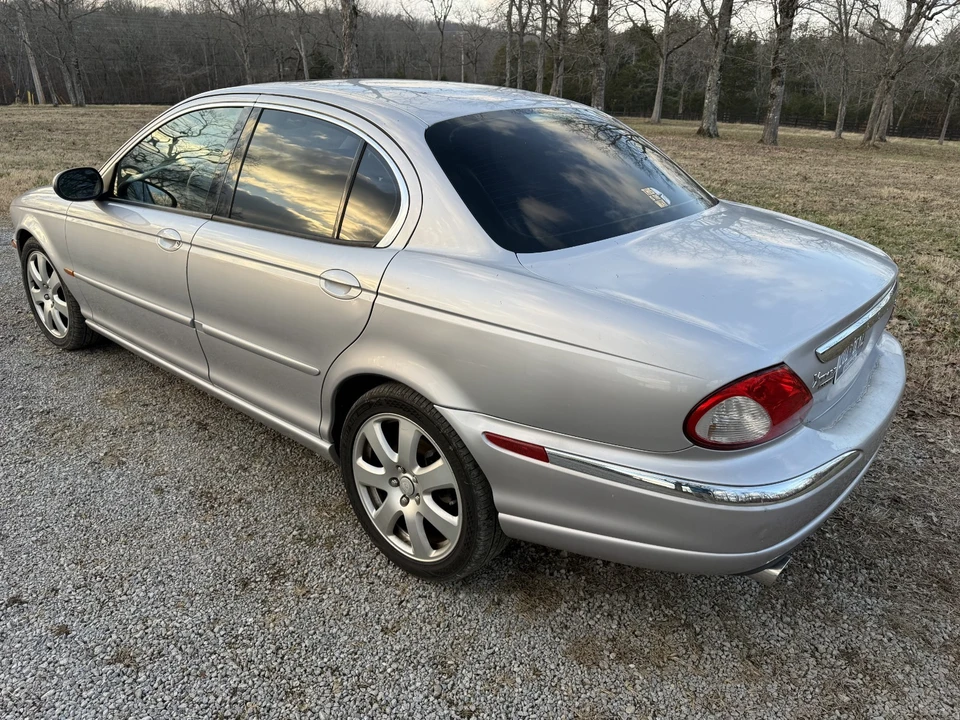 2004 Jaguar X-Type - Image 10 of 13