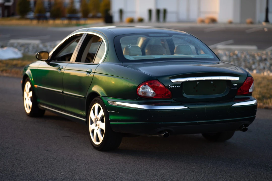2004 Jaguar X-Type - Image 17 of 31