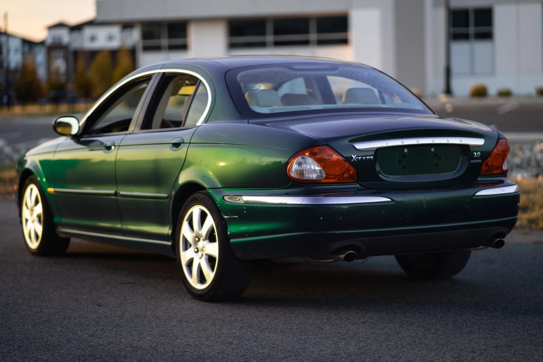 2004 Jaguar X-Type - Image 16 of 31