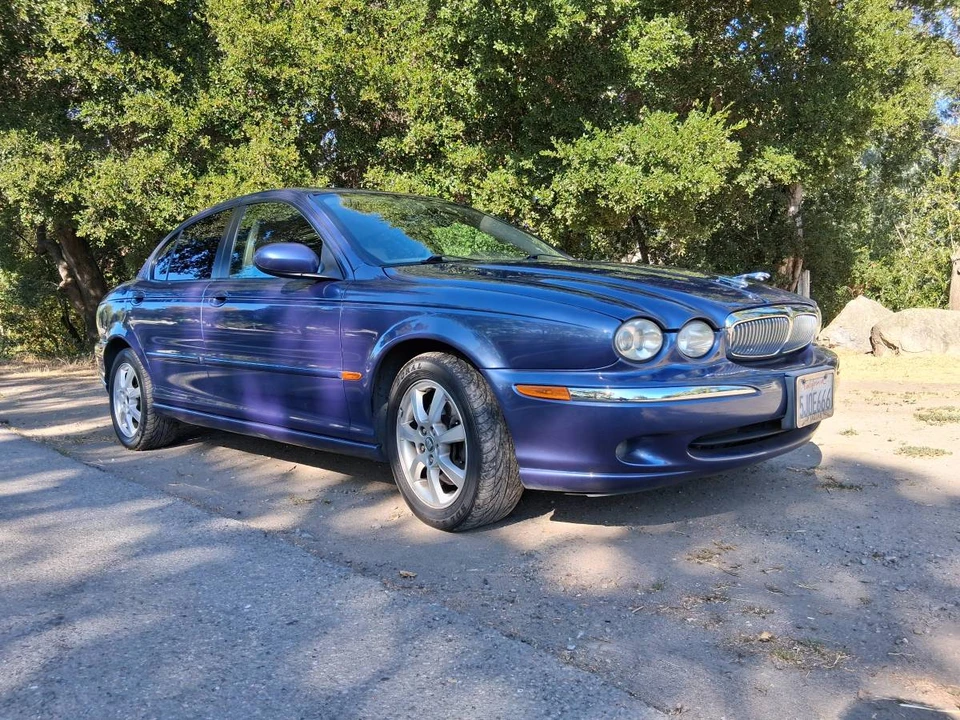 2004 Jaguar X-Type - Image 1 of 3