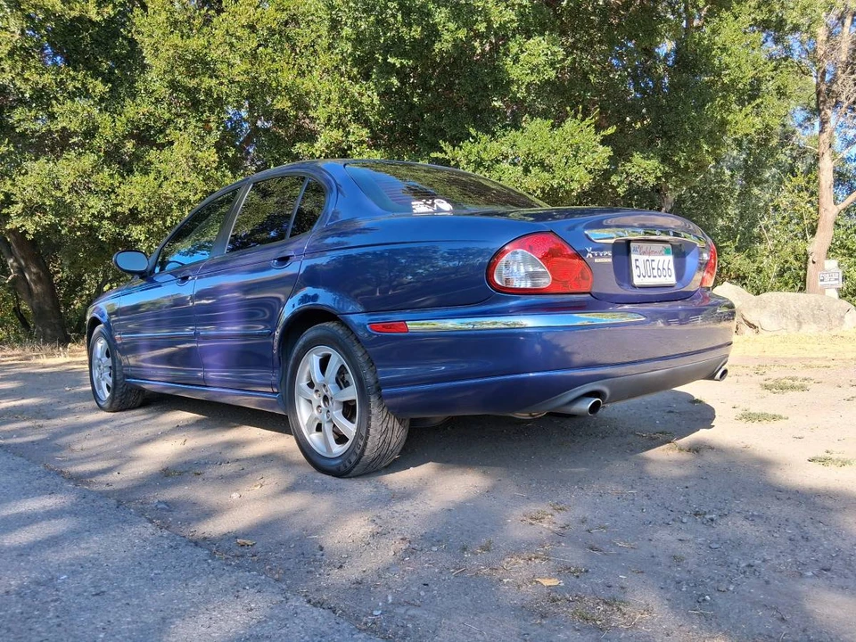 2004 Jaguar X-Type - Image 2 of 3