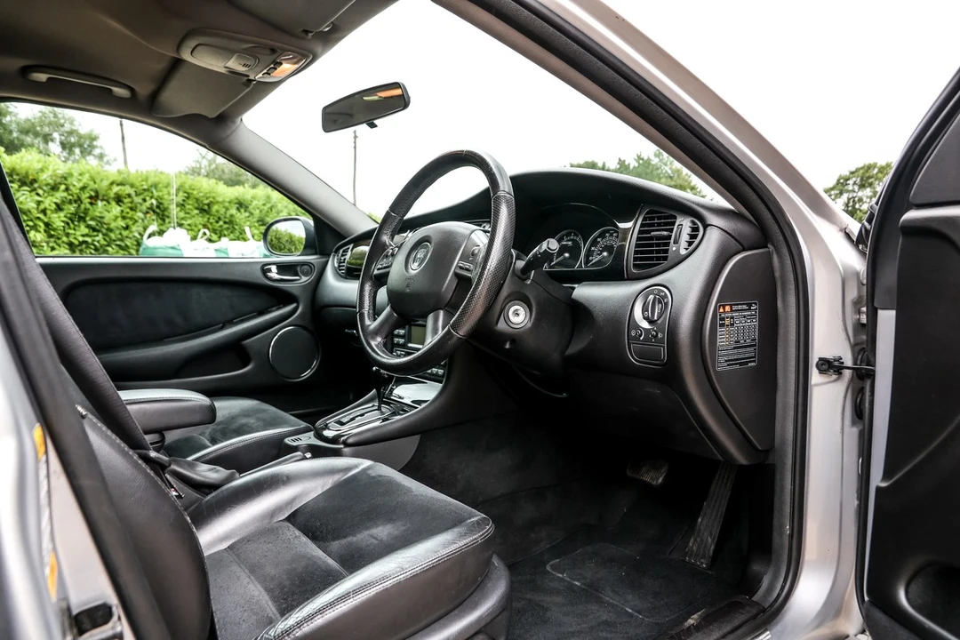 2004 Jaguar X-Type - Image 18 of 30
