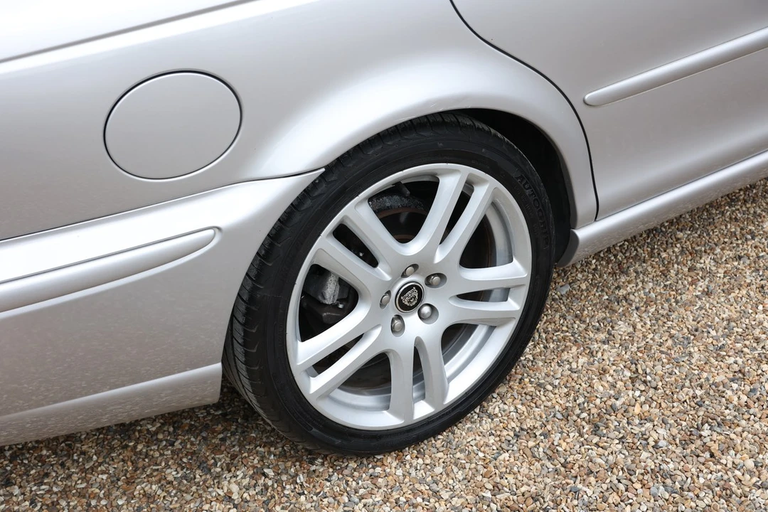 2004 Jaguar X-Type - Image 10 of 30