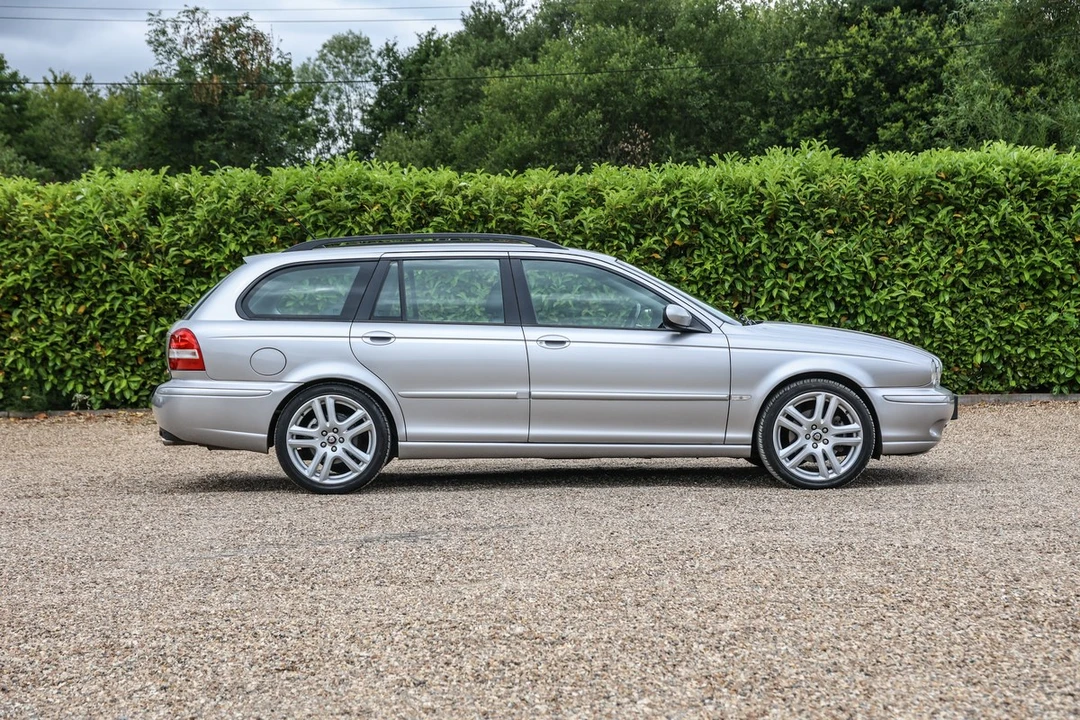 2004 Jaguar X-Type - Image 7 of 30