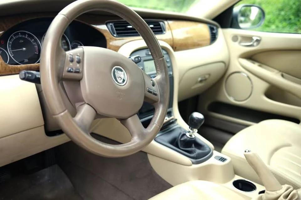 2004 Jaguar X-Type - Image 5 of 9