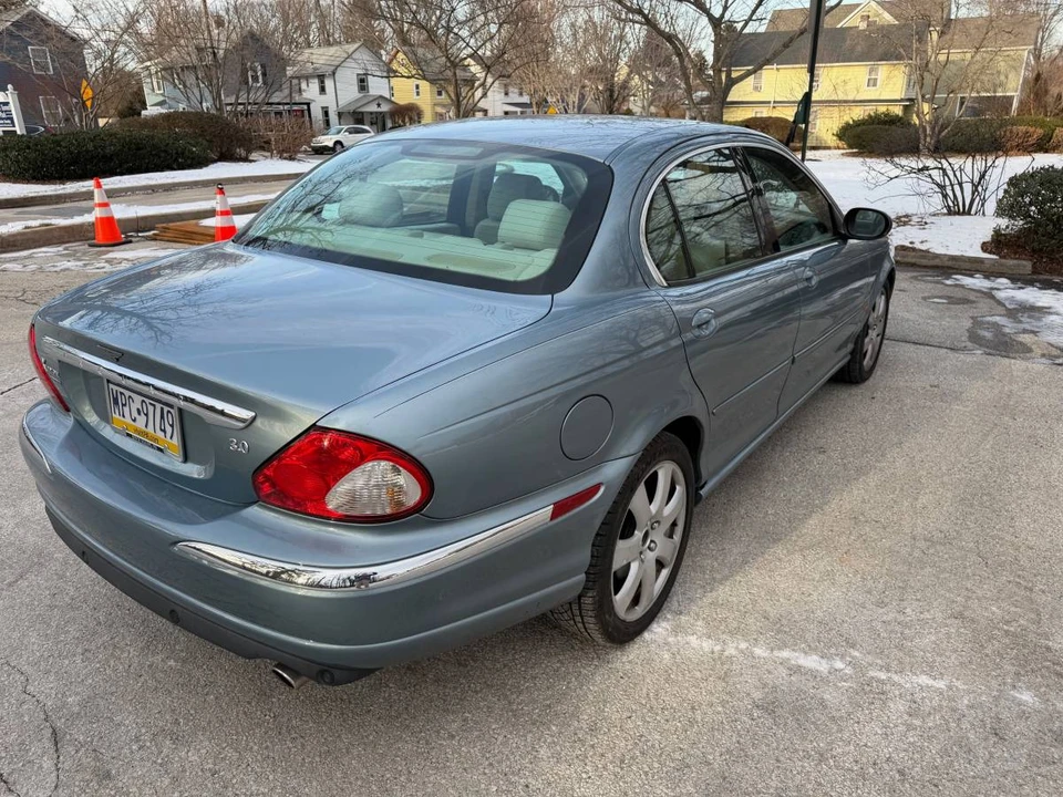 2004 Jaguar X-Type - Image 10 of 13
