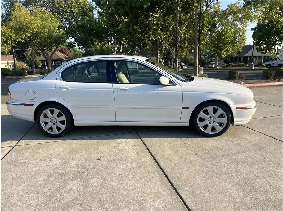 2004 Jaguar X-Type - Image 7 of 18