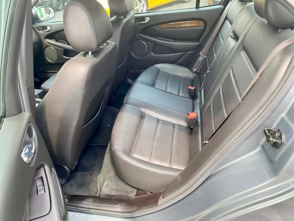 2004 Jaguar X-Type - Image 13 of 19