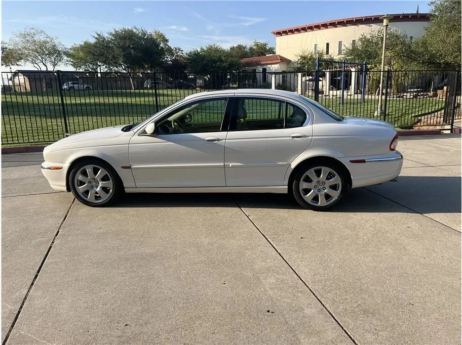 2004 Jaguar X-Type - Image 8 of 19