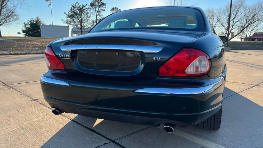 2004 Jaguar X-Type - Image 8 of 11