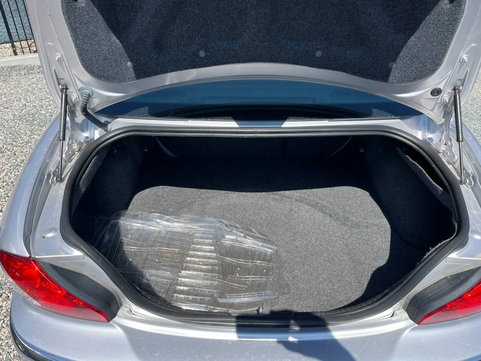2004 Jaguar X-Type - Image 14 of 23