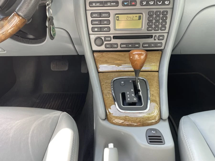 2004 Jaguar X-Type - Image 15 of 16