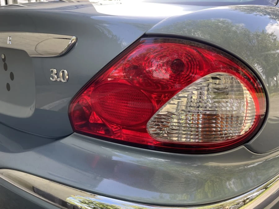 2004 Jaguar X-Type - Image 9 of 16