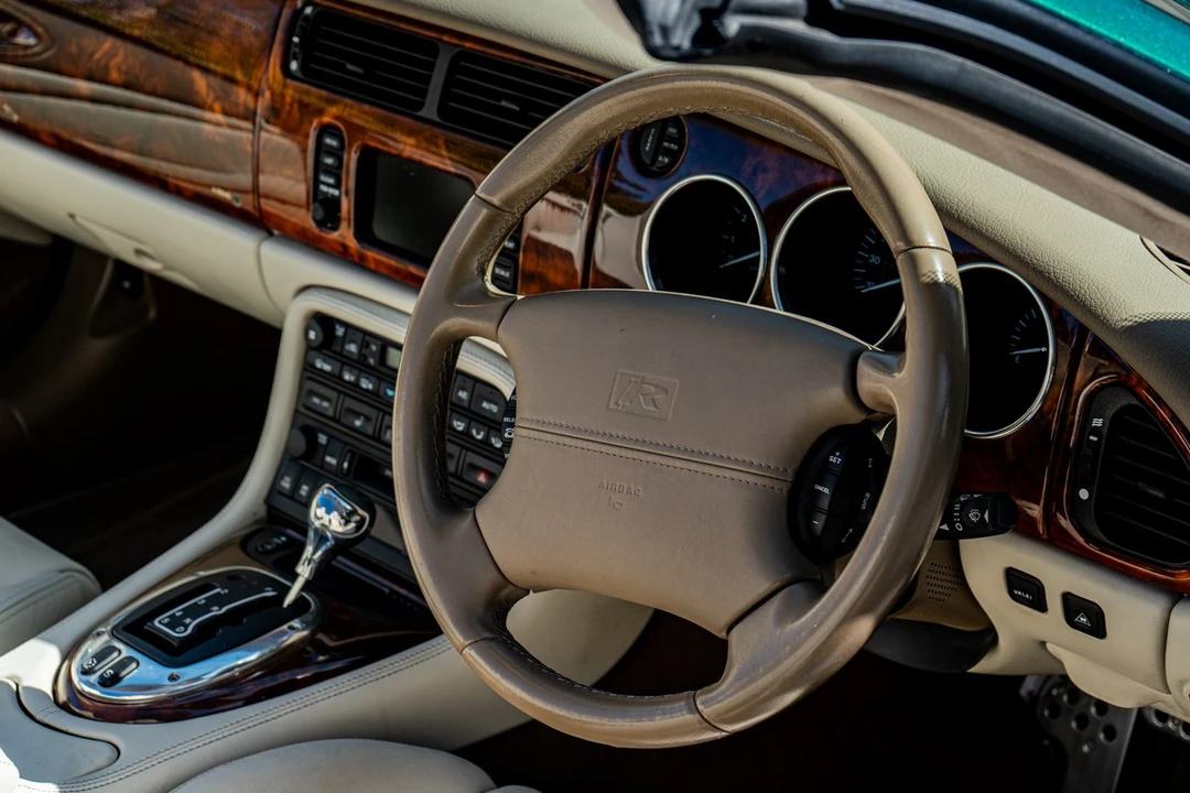 2004 Jaguar X100 XKR - Image 21 of 30