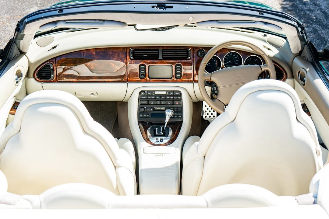 2004 Jaguar X100 XKR - Image 25 of 30